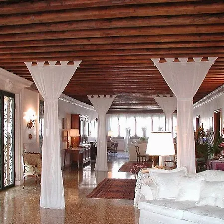 Frühstückspension At A Palazzo