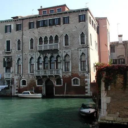At A Palazzo Frühstückspension Venedig