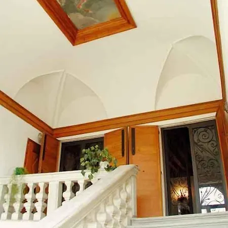 Bed and breakfast At A Palazzo 3*