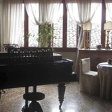 Bed and breakfast At A Palazzo 3*