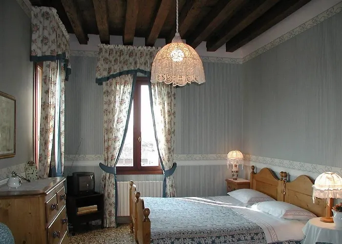 Couette-café At A Palazzo 3*